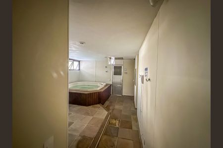 Apartamento à venda com 74m², 2 quartos e 1 vaga Apartamento à venda com 74m², 2 quartos e 1 vagaÁrea comum