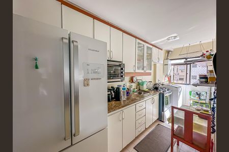 Apartamento à venda com 74m², 2 quartos e 1 vaga Apartamento à venda com 74m², 2 quartos e 1 vagaCozinha
