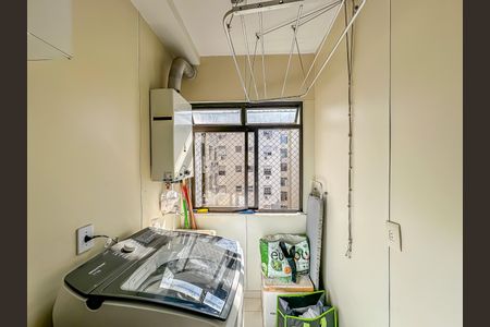 Apartamento à venda com 74m², 2 quartos e 1 vaga Apartamento à venda com 74m², 2 quartos e 1 vagaÁrea de Serviço