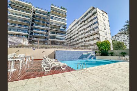 Apartamento à venda com 74m², 2 quartos e 1 vaga Apartamento à venda com 74m², 2 quartos e 1 vagaÁrea comum