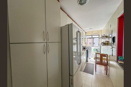 Apartamento à venda com 74m², 2 quartos e 1 vaga Apartamento à venda com 74m², 2 quartos e 1 vagaCozinha