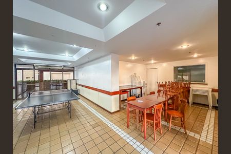 Apartamento à venda com 74m², 2 quartos e 1 vaga Apartamento à venda com 74m², 2 quartos e 1 vagaÁrea comum