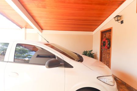 Casa à venda com 214m², 3 quartos e 3 vagas Casa à venda com 214m², 3 quartos e 3 vagasÁrea comum