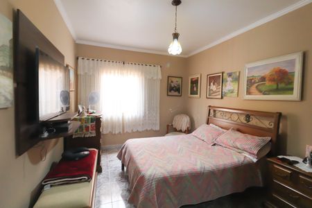Casa à venda com 214m², 3 quartos e 3 vagas Casa à venda com 214m², 3 quartos e 3 vagasQuarto 1