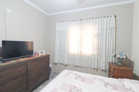 Casa à venda com 214m², 3 quartos e 3 vagas Casa à venda com 214m², 3 quartos e 3 vagasQuarto 2