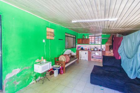 Casa à venda com 120m², 3 quartos e 2 vagas Casa à venda com 120m², 3 quartos e 2 vagasÁrea de Serviço