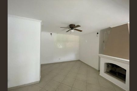 Apartamento para alugar com 242m², 4 quartos e 4 vagas