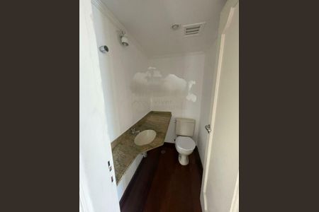 Apartamento para alugar com 242m², 4 quartos e 4 vagas