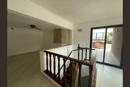 Apartamento para alugar com 242m², 4 quartos e 4 vagas