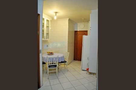 Apartamento à venda com 156m², 4 quartos e 3 vagas