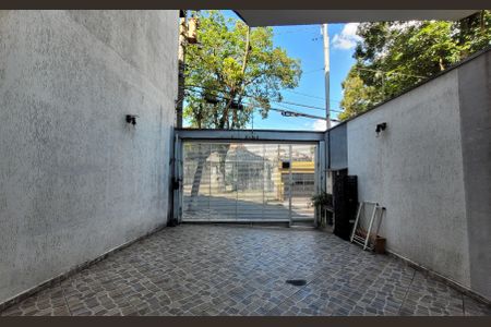 Casa à venda com 163m², 3 quartos e 3 vagas Casa à venda com 163m², 3 quartos e 3 vagasGaragem