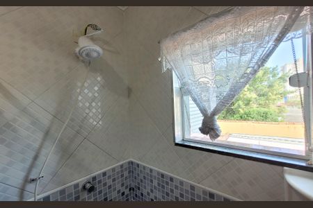 Casa à venda com 163m², 3 quartos e 3 vagas Casa à venda com 163m², 3 quartos e 3 vagasBanheiro da suíte 2