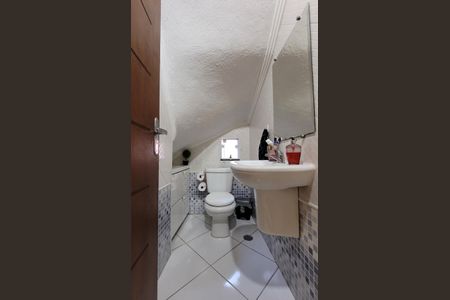 Casa à venda com 163m², 3 quartos e 3 vagas Casa à venda com 163m², 3 quartos e 3 vagasLavabo