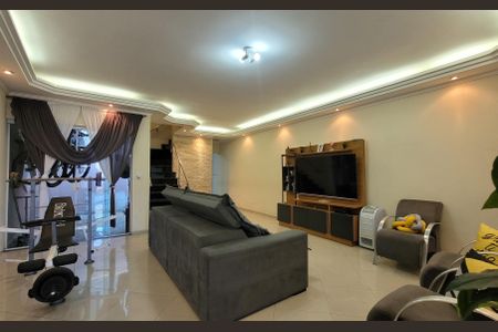 Casa à venda com 163m², 3 quartos e 3 vagas Casa à venda com 163m², 3 quartos e 3 vagasSala