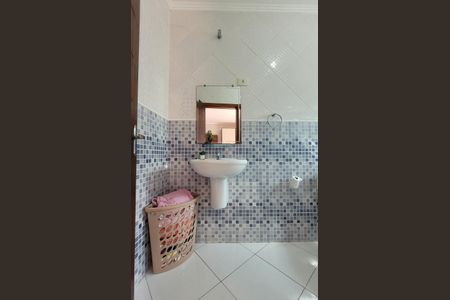 Casa à venda com 163m², 3 quartos e 3 vagas Casa à venda com 163m², 3 quartos e 3 vagasBanheiro da suíte