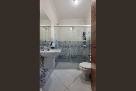 Casa à venda com 163m², 3 quartos e 3 vagas Casa à venda com 163m², 3 quartos e 3 vagasBanheiro da suíte 3