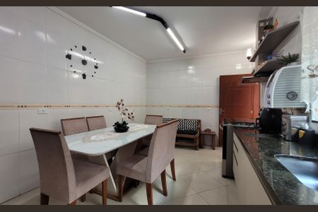 Casa à venda com 163m², 3 quartos e 3 vagas Casa à venda com 163m², 3 quartos e 3 vagasCozinha