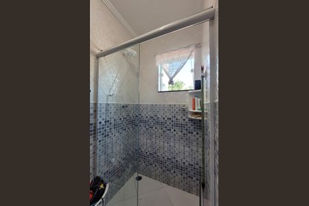 Casa à venda com 163m², 3 quartos e 3 vagas Casa à venda com 163m², 3 quartos e 3 vagasBanheiro da suíte 2