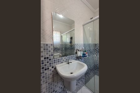 Casa à venda com 163m², 3 quartos e 3 vagas Casa à venda com 163m², 3 quartos e 3 vagasBanheiro da suíte 3