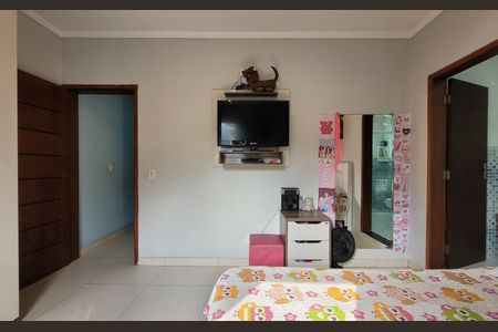 Casa à venda com 163m², 3 quartos e 3 vagas Casa à venda com 163m², 3 quartos e 3 vagasSuíte