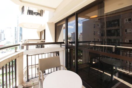 Apartamento para alugar com 35m², 1 quarto e 1 vaga Apartamento para alugar com 35m², 1 quarto e 1 vagaVaranda