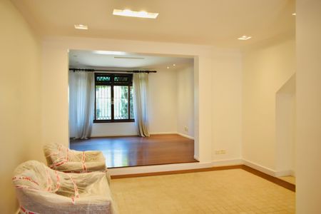 Sala de casa de condomínio à venda com 4 quartos, 220m² em Planalto Paulista, São Paulo