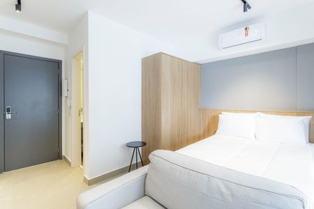 Studio para alugar com 26m², 1 quarto e sem vaga Studio para alugar com 26m², 1 quarto e sem vagaSala/Quarto