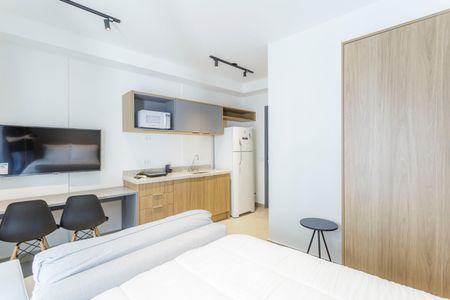 Studio para alugar com 26m², 1 quarto e sem vaga Studio para alugar com 26m², 1 quarto e sem vagaSala/Quarto