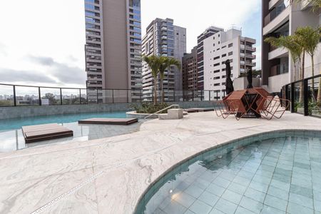 Studio para alugar com 26m², 1 quarto e sem vaga Studio para alugar com 26m², 1 quarto e sem vagaÁrea comum - Piscina