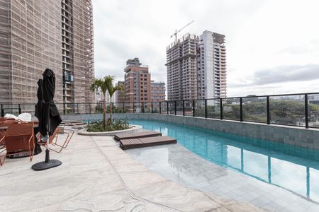 Studio para alugar com 26m², 1 quarto e sem vaga Studio para alugar com 26m², 1 quarto e sem vagaÁrea comum - Piscina