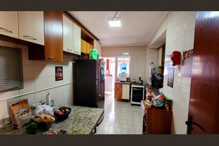 Apartamento à venda com 80m², 2 quartos e 2 vagas Apartamento à venda com 80m², 2 quartos e 2 vagasCozinha