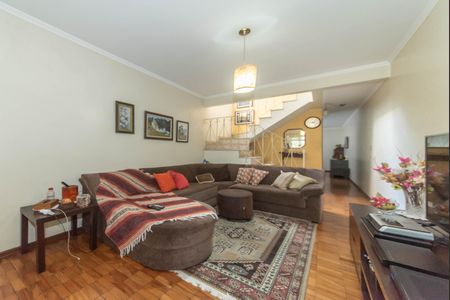 Casa à venda com 179m², 3 quartos e 4 vagas Casa à venda com 179m², 3 quartos e 4 vagasSala