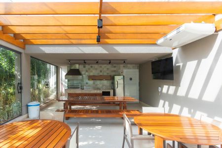 Apartamento à venda com 107m², 2 quartos e 2 vagas Apartamento à venda com 107m², 2 quartos e 2 vagasÁrea comum - Churrasqueira