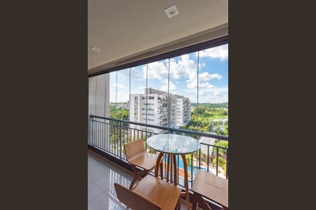 Apartamento à venda com 107m², 2 quartos e 2 vagas Apartamento à venda com 107m², 2 quartos e 2 vagasSala