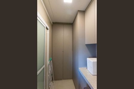 Apartamento à venda com 107m², 2 quartos e 2 vagas Apartamento à venda com 107m², 2 quartos e 2 vagasÁrea de Serviço