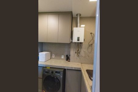 Apartamento à venda com 107m², 2 quartos e 2 vagas Apartamento à venda com 107m², 2 quartos e 2 vagasÁrea de Serviço