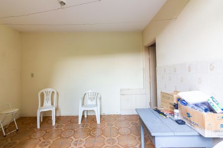 Casa à venda com 193m², 4 quartos e 3 vagas Casa à venda com 193m², 4 quartos e 3 vagasQuintal