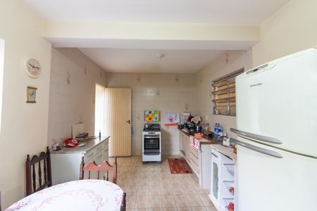 Casa à venda com 193m², 4 quartos e 3 vagas Casa à venda com 193m², 4 quartos e 3 vagasCozinha