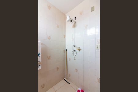 Casa à venda com 193m², 4 quartos e 3 vagas Casa à venda com 193m², 4 quartos e 3 vagasBanheiro 1