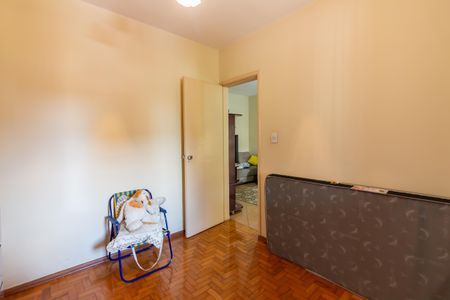 Casa à venda com 193m², 4 quartos e 3 vagas Casa à venda com 193m², 4 quartos e 3 vagasQuarto 1