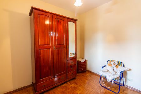 Casa à venda com 193m², 4 quartos e 3 vagas Casa à venda com 193m², 4 quartos e 3 vagasQuarto 1