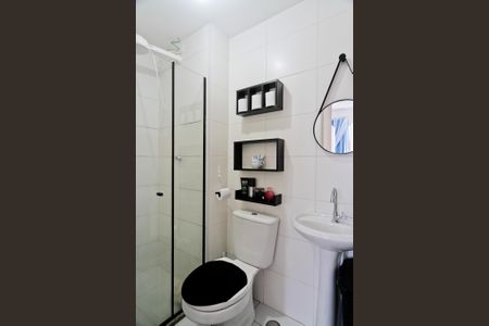 Apartamento à venda com 33m², 2 quartos e sem vaga Apartamento à venda com 33m², 2 quartos e sem vagaBanheiro