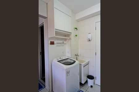 Apartamento à venda com 33m², 2 quartos e sem vaga Apartamento à venda com 33m², 2 quartos e sem vagaÁrea de Serviço