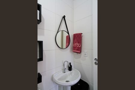 Apartamento à venda com 33m², 2 quartos e sem vaga Apartamento à venda com 33m², 2 quartos e sem vagaBanheiro