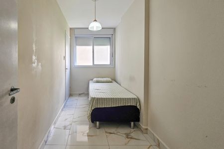 Apartamento para alugar com 146m², 4 quartos e 1 vaga Apartamento para alugar com 146m², 4 quartos e 1 vagaQuarto 2