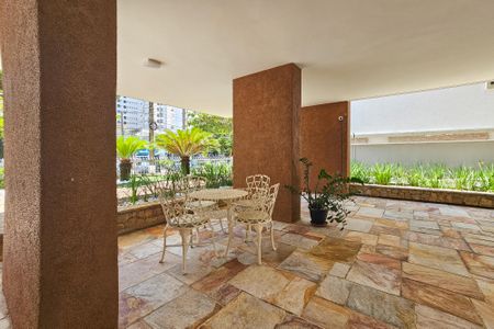 Apartamento para alugar com 146m², 4 quartos e 1 vaga Apartamento para alugar com 146m², 4 quartos e 1 vagaÁrea de Lazer