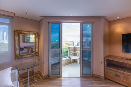 Studio à venda com 70m², 1 quarto e 2 vagas Studio à venda com 70m², 1 quarto e 2 vagasVista da Sala