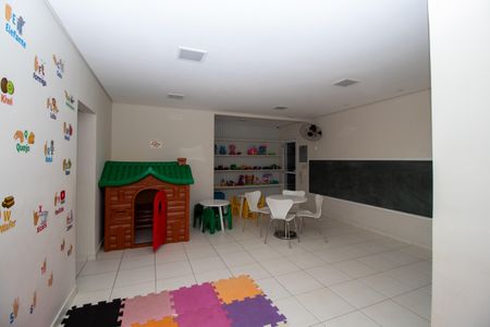 Apartamento para alugar com 70m², 3 quartos e 1 vaga Apartamento para alugar com 70m², 3 quartos e 1 vagaÁrea comum - Brinquedoteca