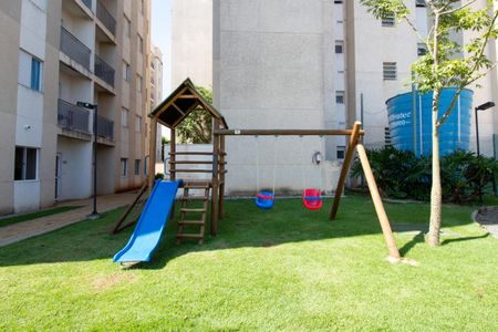 Apartamento para alugar com 70m², 3 quartos e 1 vaga Apartamento para alugar com 70m², 3 quartos e 1 vagaÁrea comum - Playground