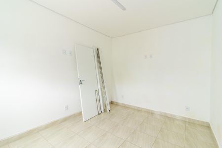 Quarto 2 de casa para alugar com 2 quartos, 80m² em Bonfim, Campinas